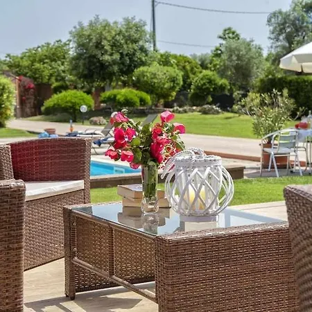 Villa Clicksardegna Lavinia Con Piscina E Accesso Laguna Calich Casa Linari